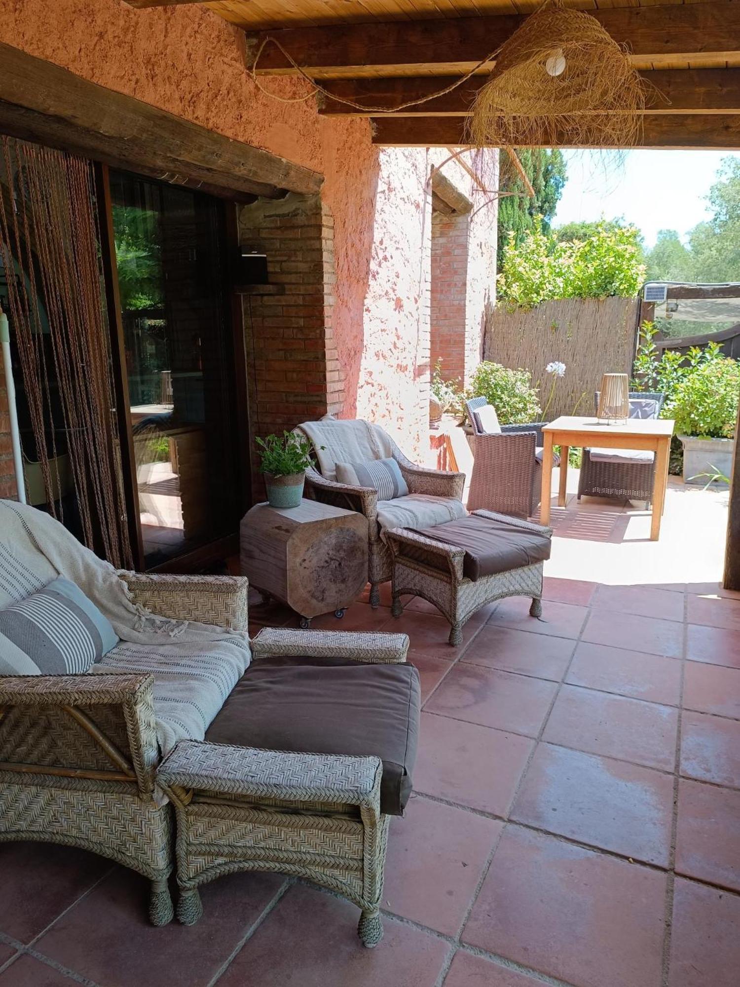 Mas Del Llop Blanc - Dog Friendly Hostal Rural - B&B Sobrestany Exterior foto